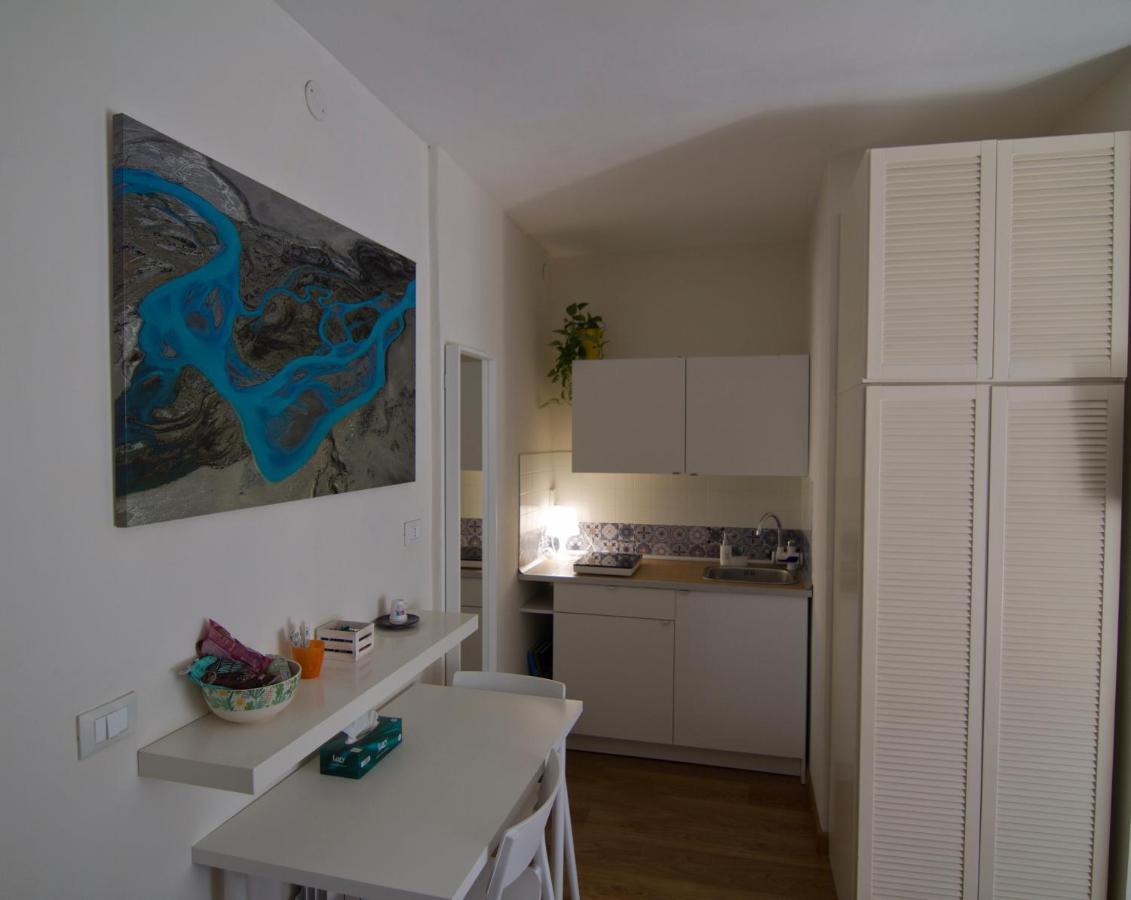 Le Stanze Di Adele Bed & Breakfast ลาควิลา ภายนอก รูปภาพ
