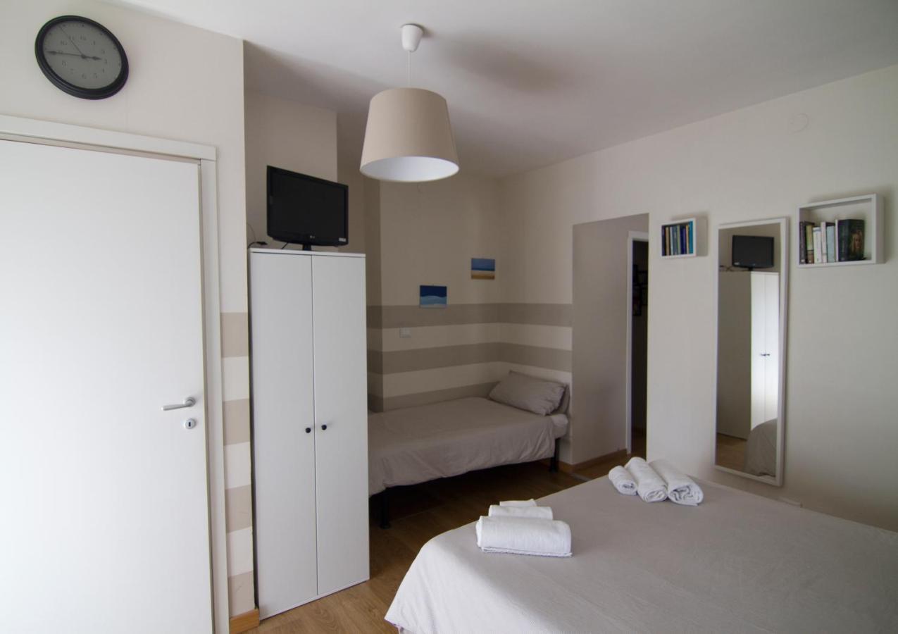Le Stanze Di Adele Bed & Breakfast ลาควิลา ภายนอก รูปภาพ